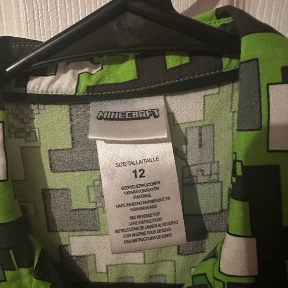 Minecraft shirt - Picture 2 of 3